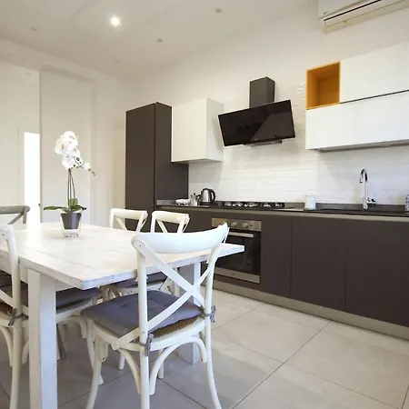 Piramide Holiday House-2